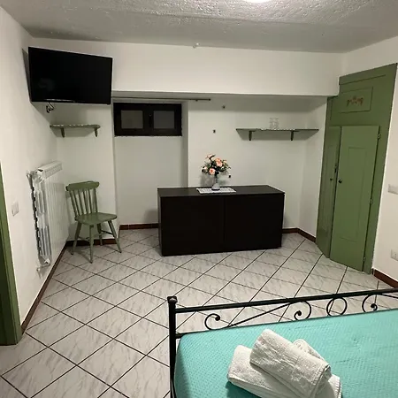 Casa Isacla Holiday home *